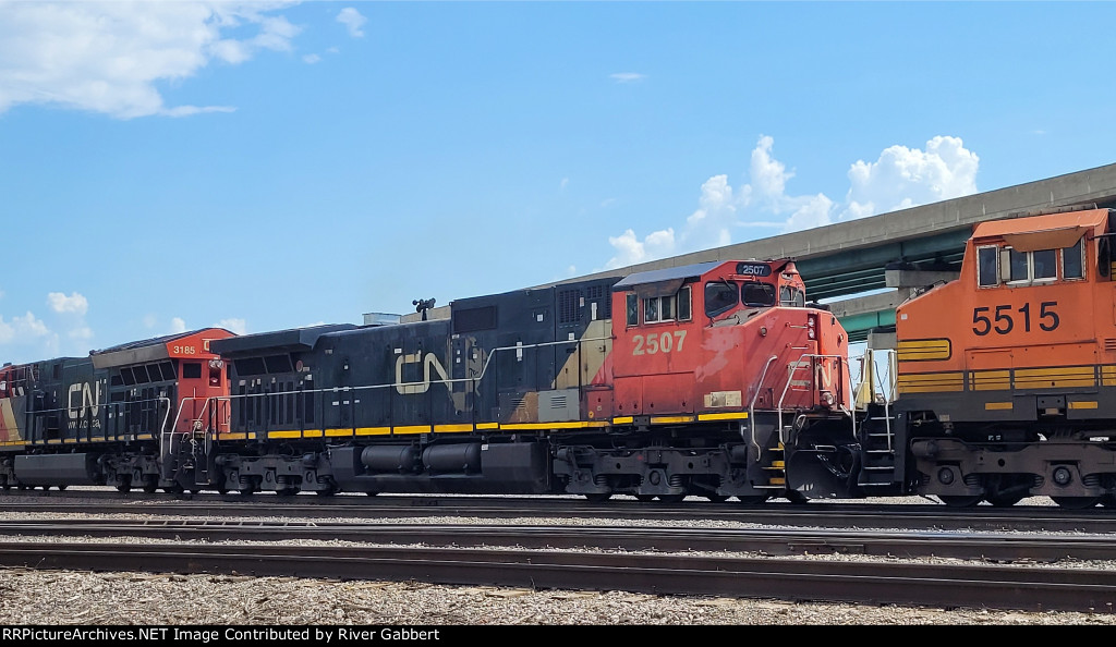 CN 2507